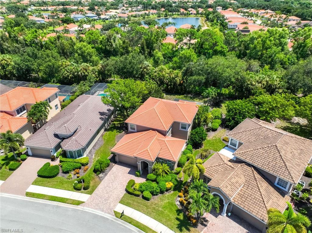 BELLE LAGO - Residential