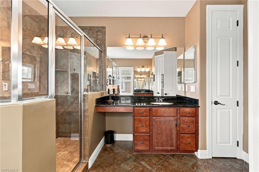 BELLE LAGO - Residential