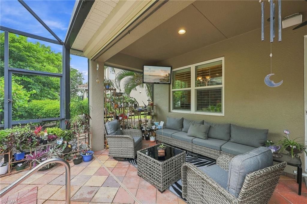 BELLE LAGO - Residential