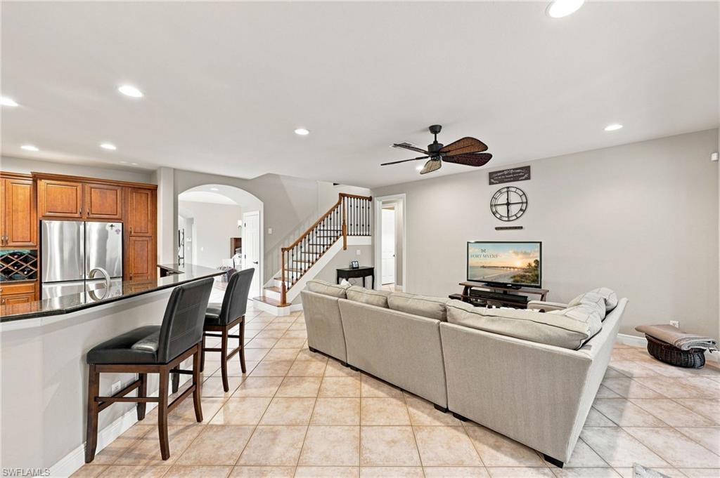 BELLE LAGO - Residential