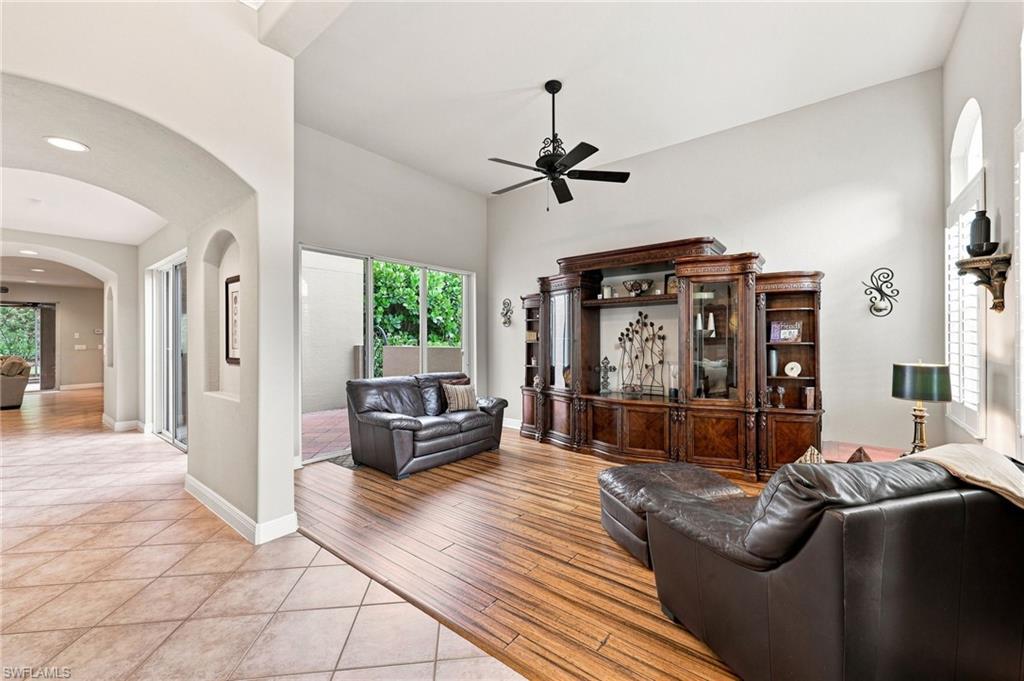 BELLE LAGO - Residential