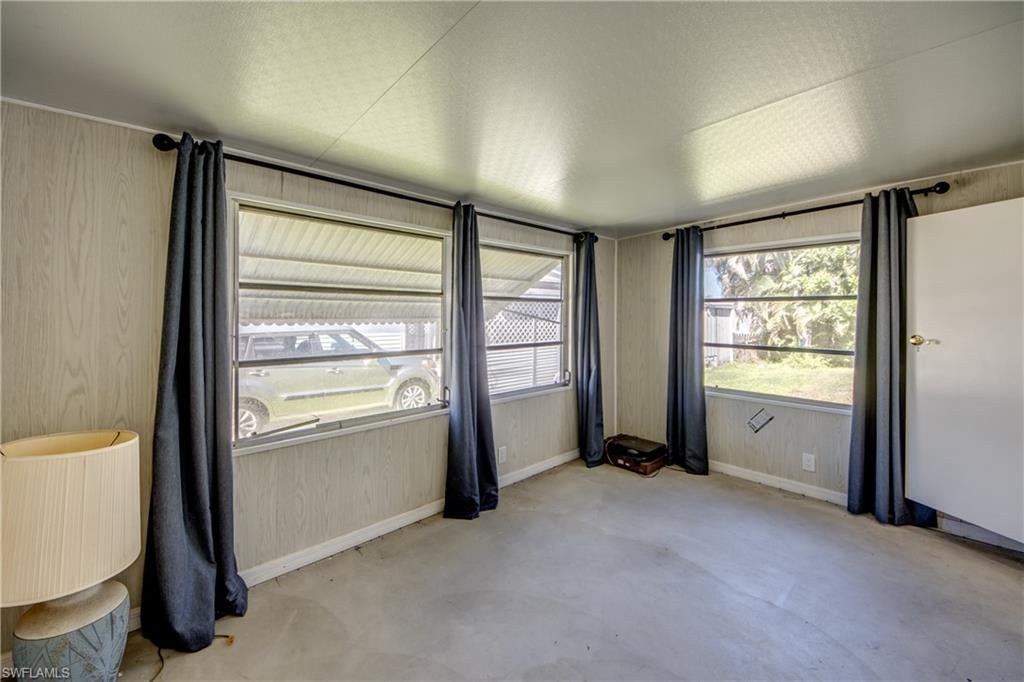 MOBILE MANOR - Residential