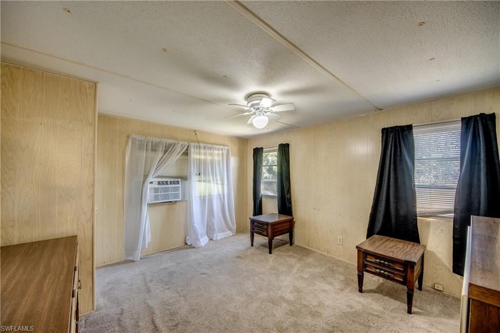 MOBILE MANOR - Residential