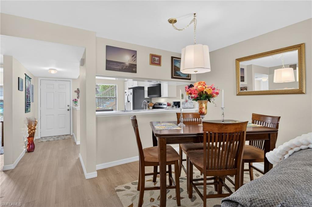 FOXMOOR VILLAGE CONDO - Residential