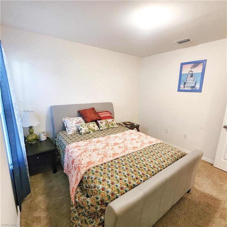 TOWN LAKES - Residential
