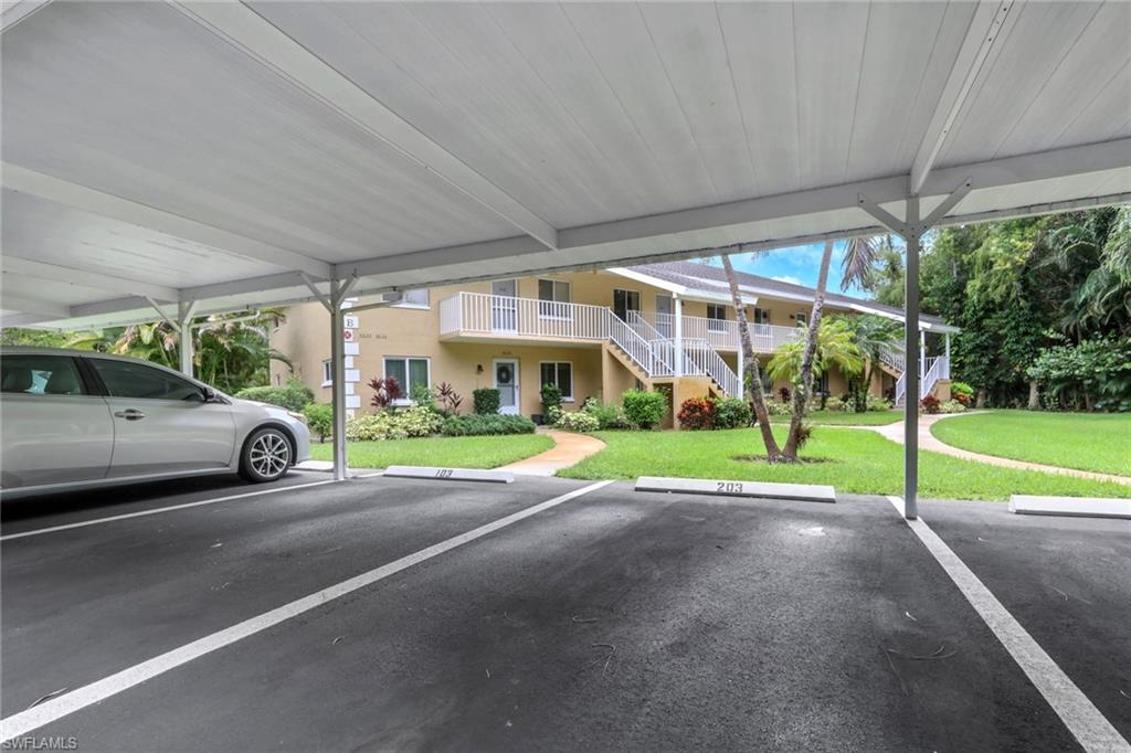 WOODMERE LAKE CLUB - Residential