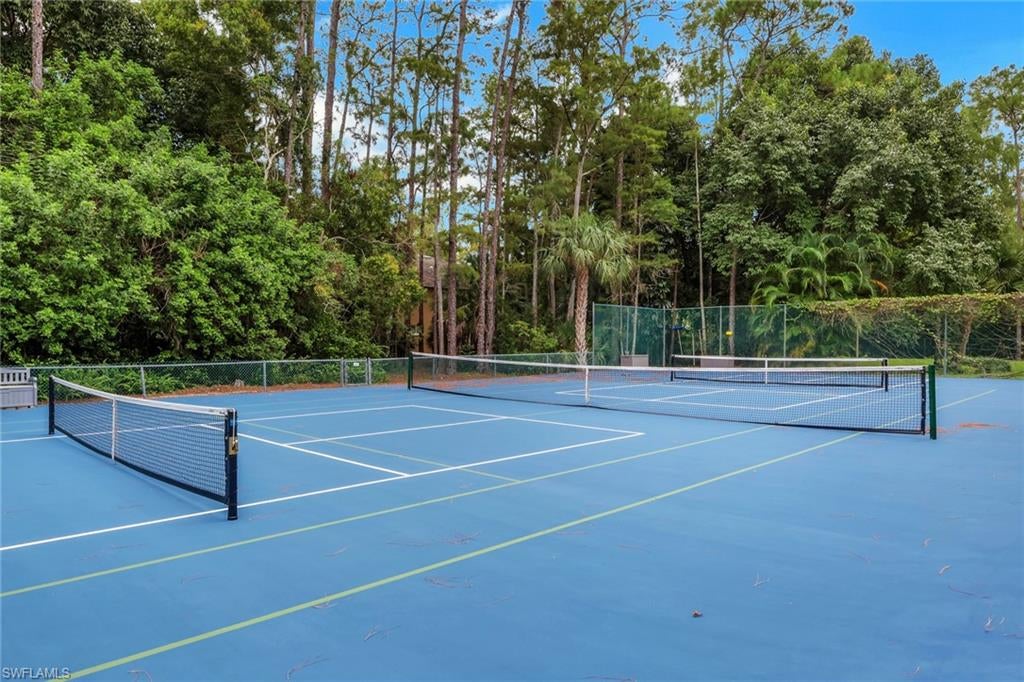 WOODMERE LAKE CLUB - Residential