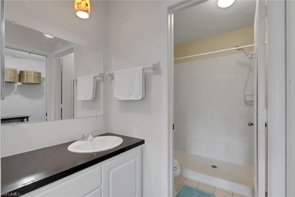 WOODMERE LAKE CLUB - Residential