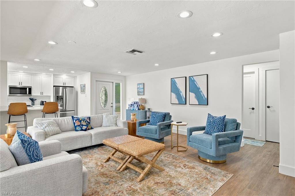 SHELL HARBOR - Residential