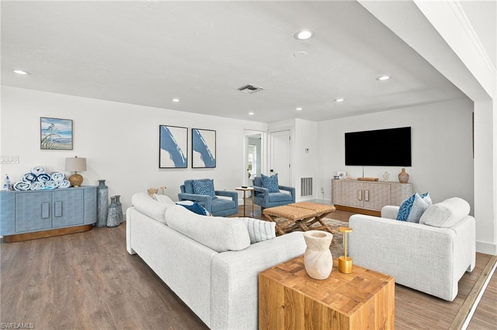 SHELL HARBOR - Residential