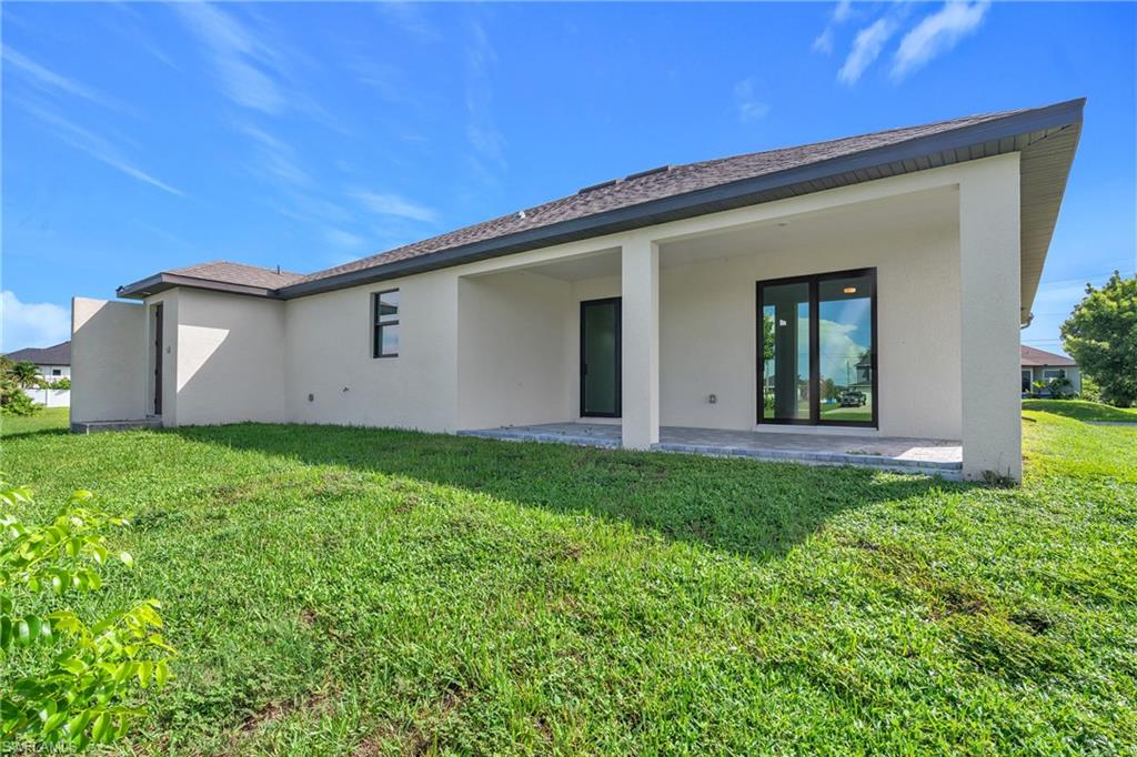 CAPE CORAL - Residential Lease