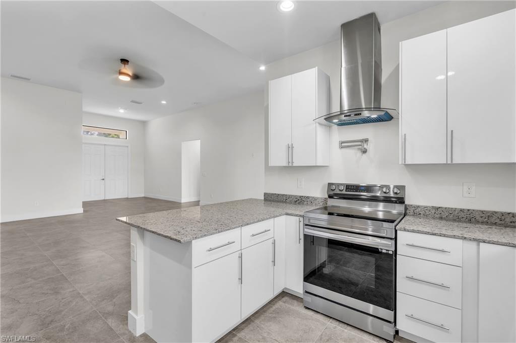 CAPE CORAL - Residential Lease