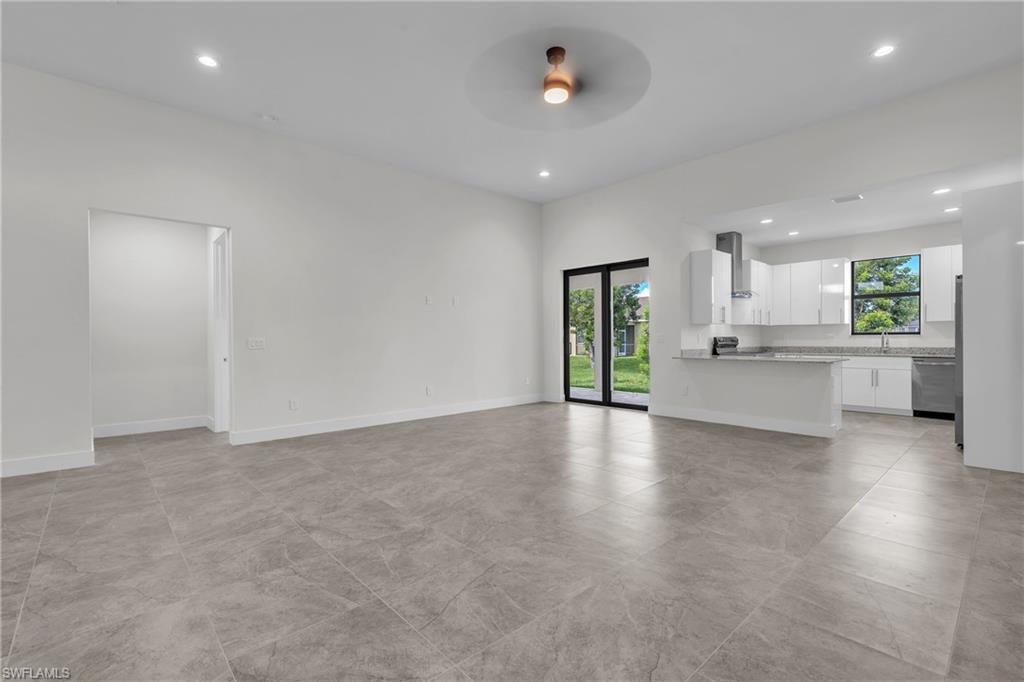 CAPE CORAL - Residential Lease