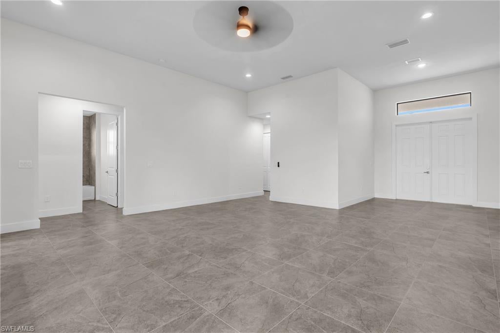 CAPE CORAL - Residential Lease
