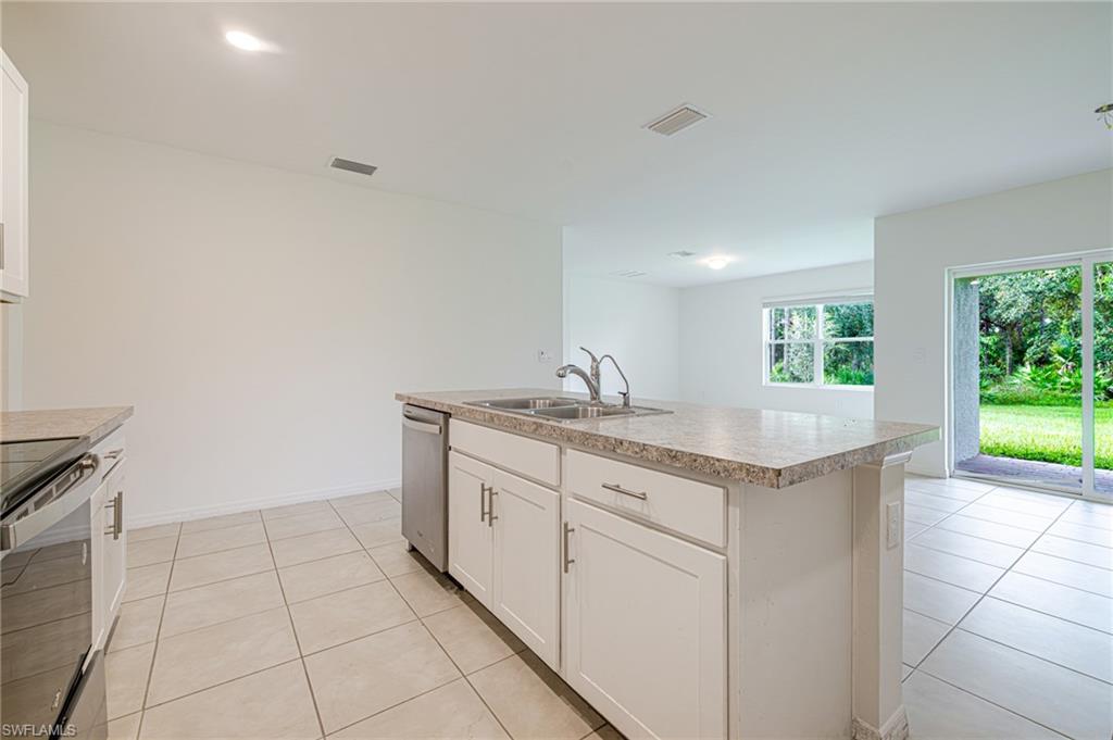 RIVER OAKS - Residential