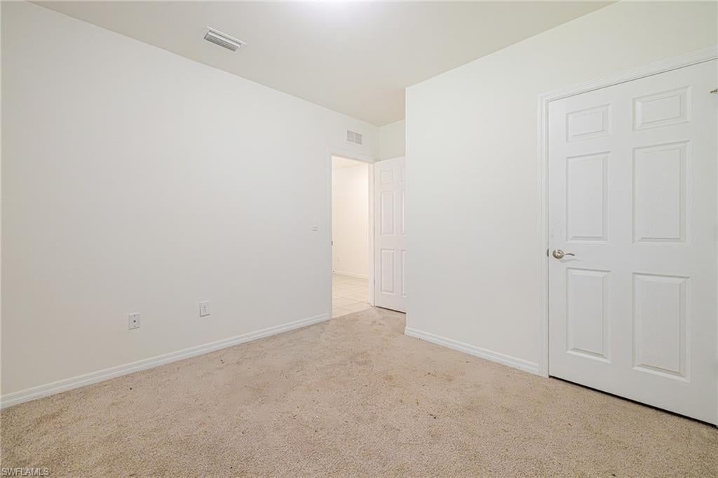 RIVER OAKS - Residential