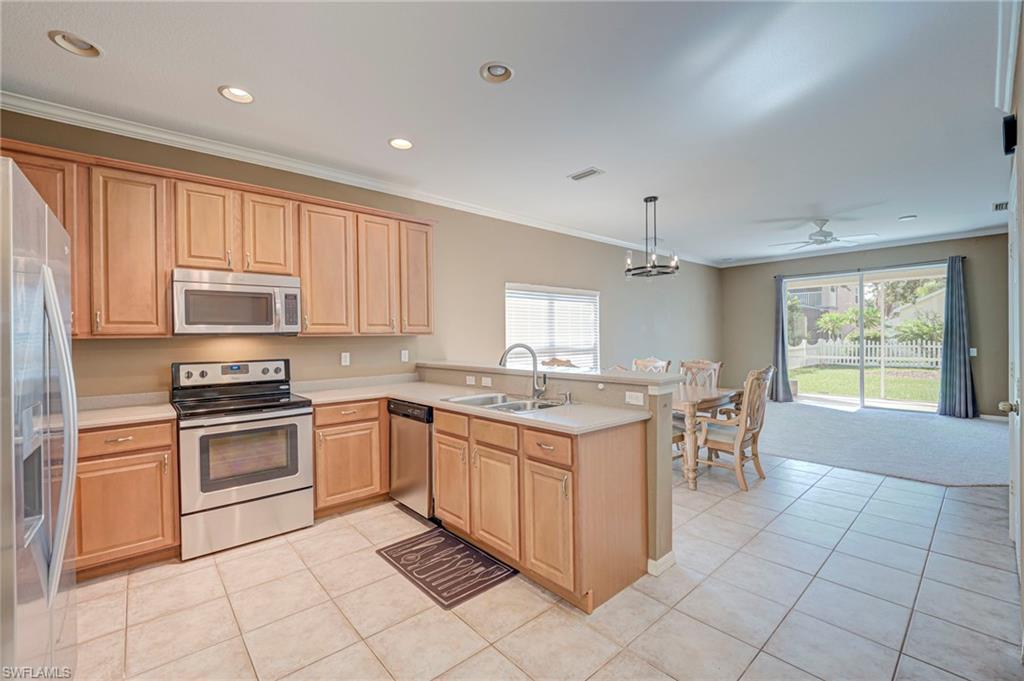 DANFORTH LAKES - Residential