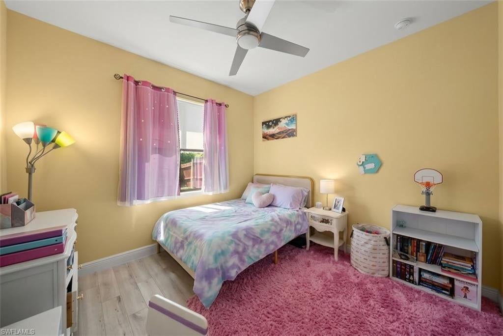 SAN CARLOS PARK - Residential