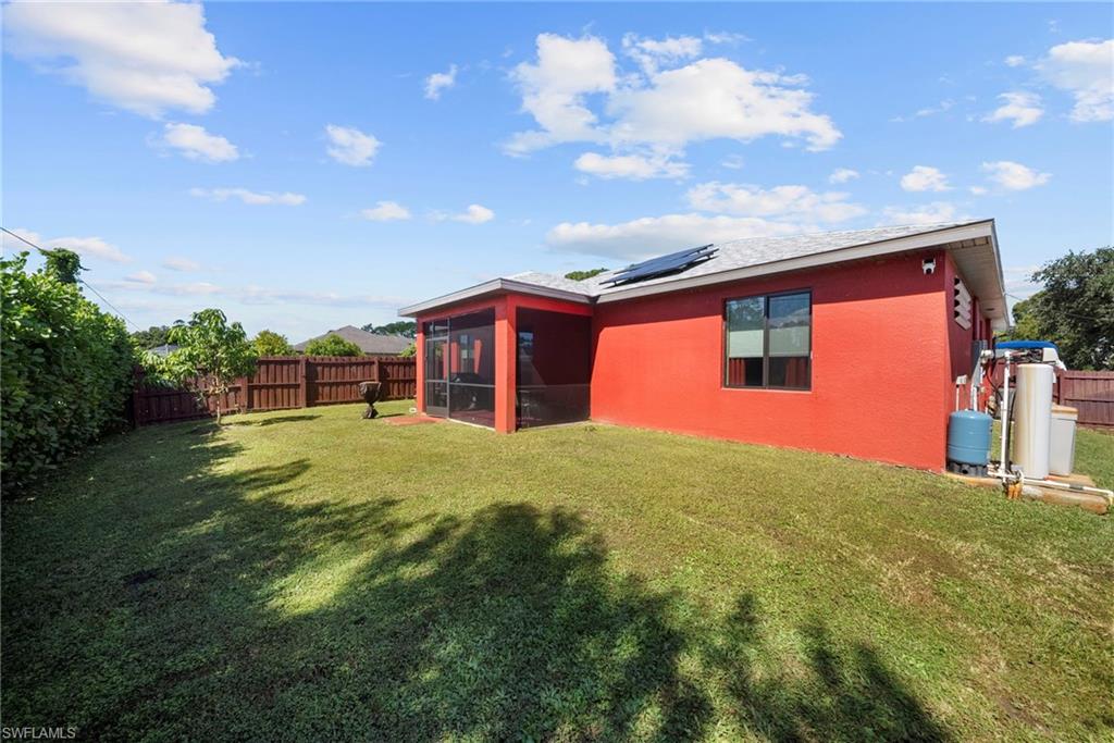 SAN CARLOS PARK - Residential