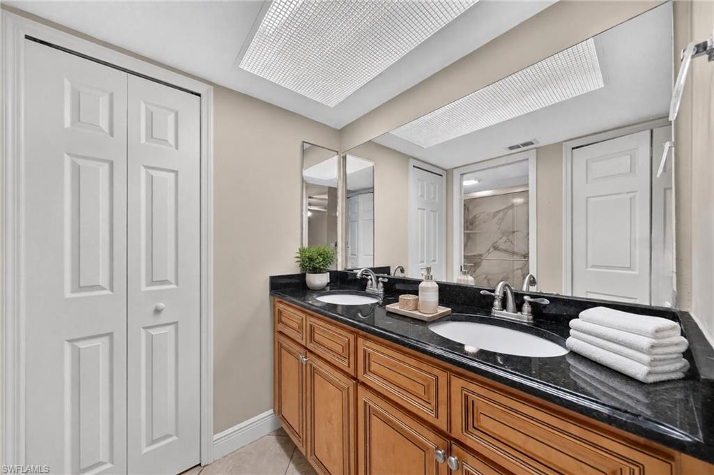 VERANDA CONDO - Residential