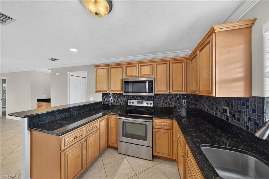 VERANDA CONDO - Residential
