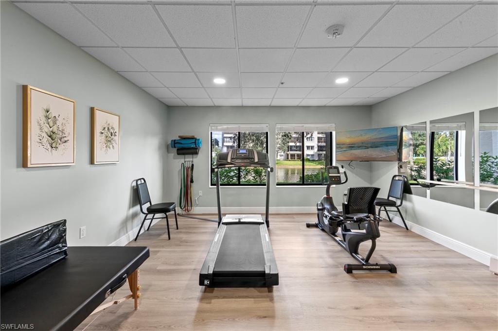 ARBOR TRACE - Residential