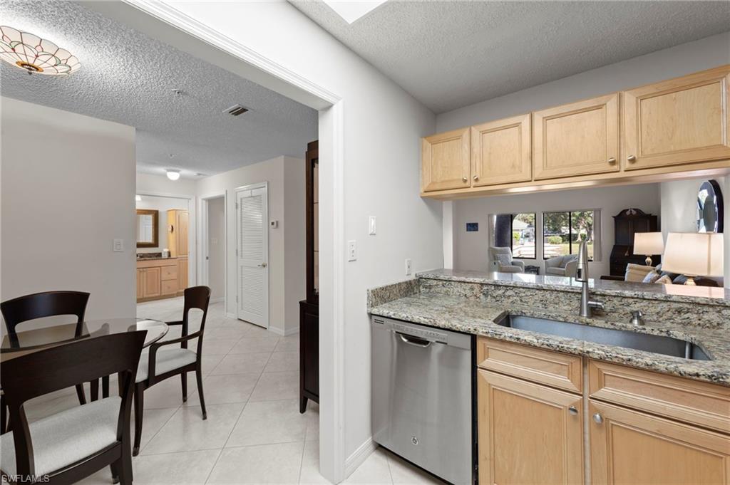 ARBOR TRACE - Residential