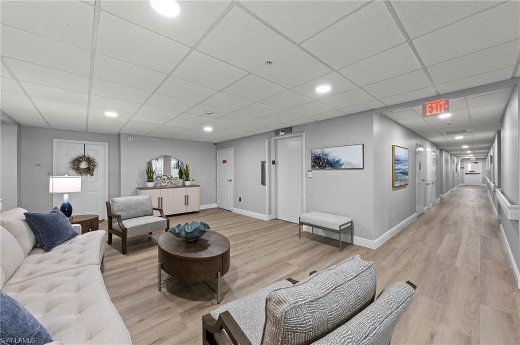 ARBOR TRACE - Residential