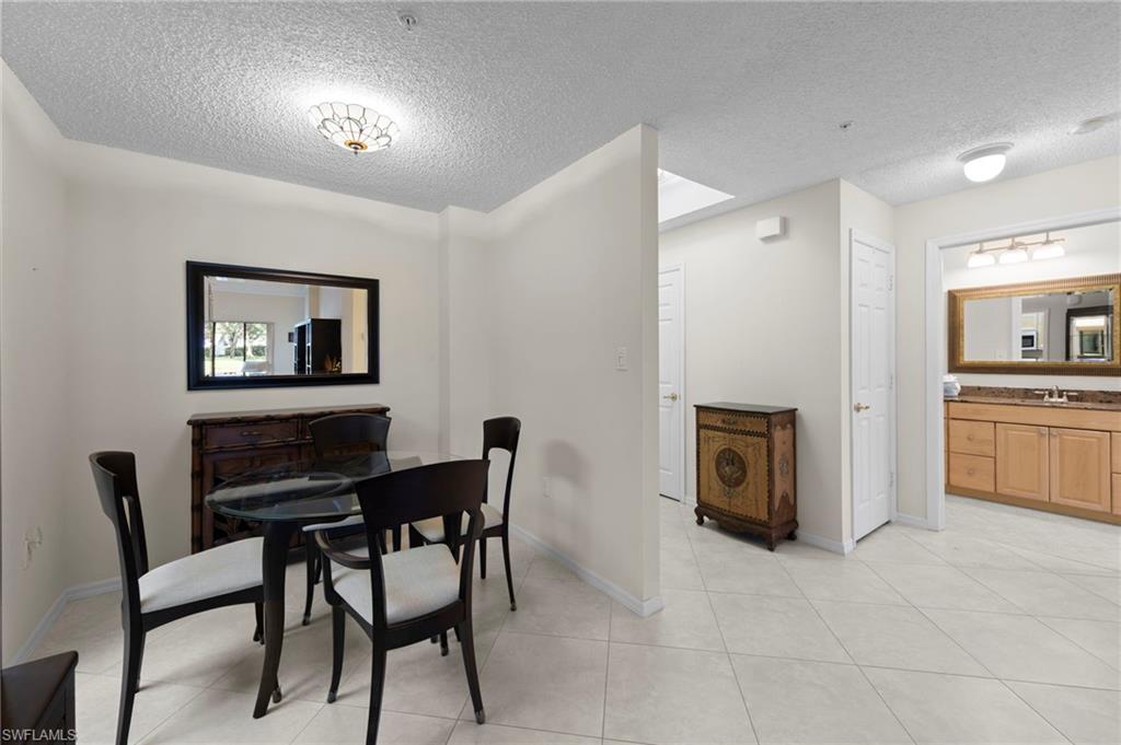 ARBOR TRACE - Residential