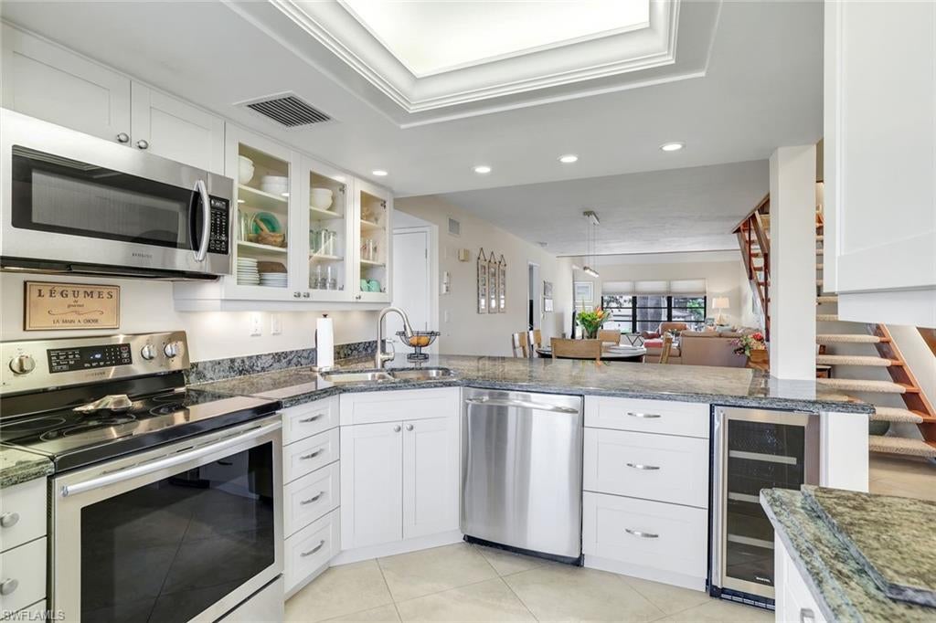JACARANDA - Residential Lease