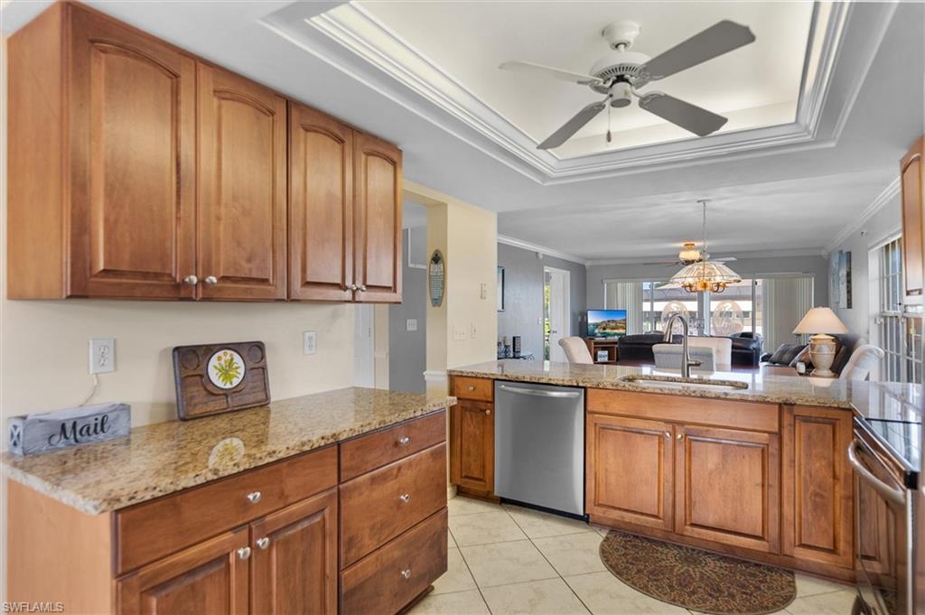 MOORINGS OF CAPE CORAL CONDO PHASE 1 - Residential