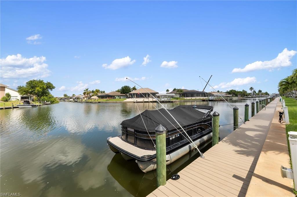 MOORINGS OF CAPE CORAL CONDO PHASE 1 - Residential