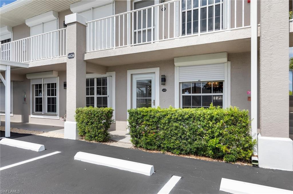 MOORINGS OF CAPE CORAL CONDO PHASE 1 - Residential