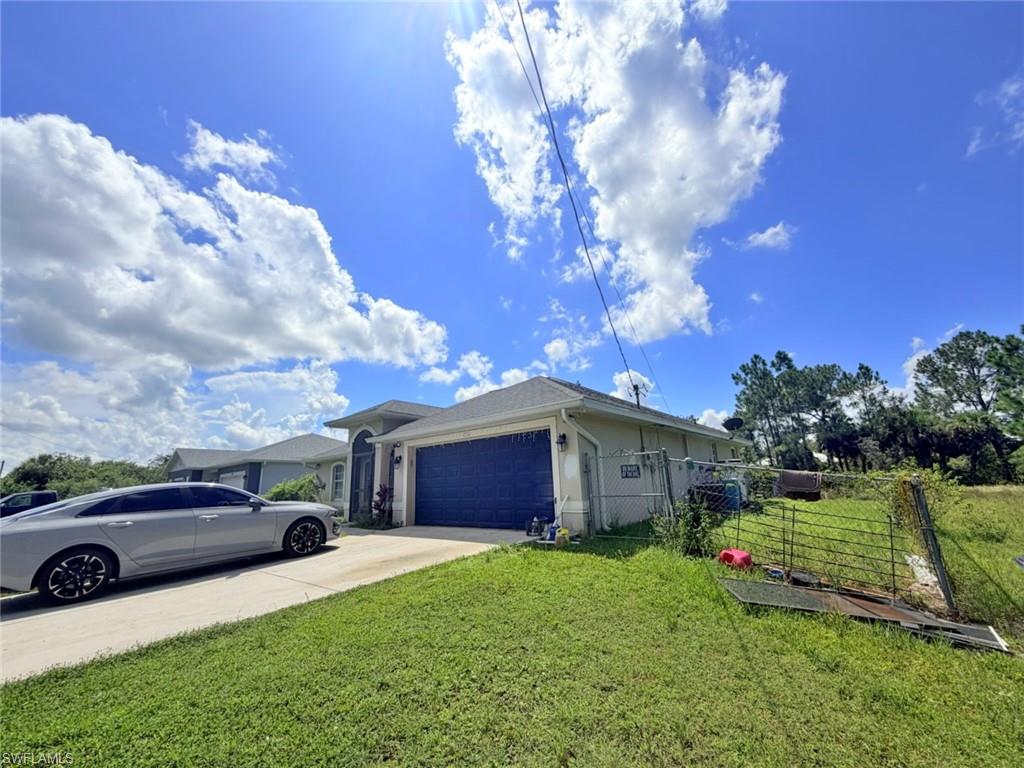 LEHIGH ACRES - Residential