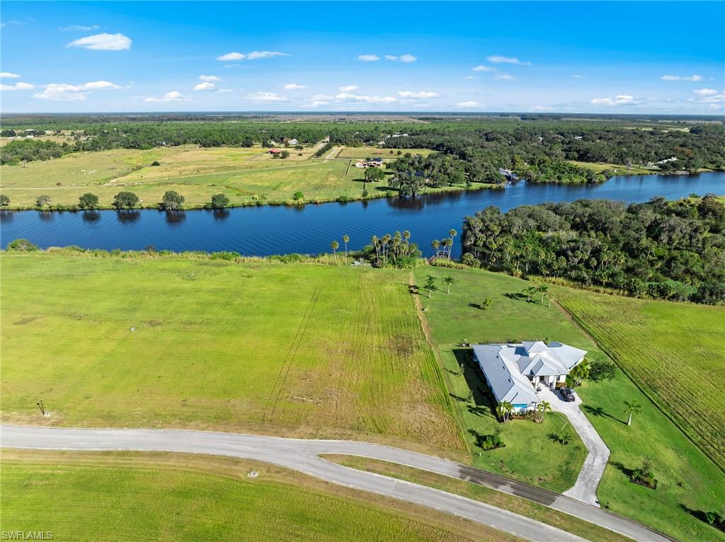 CALOOSA PRESERVE - Land