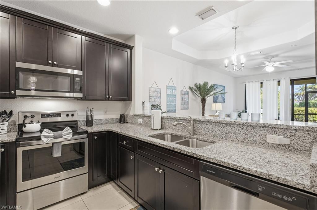 1818 PARKWAY CONDOMINIUMS - Residential
