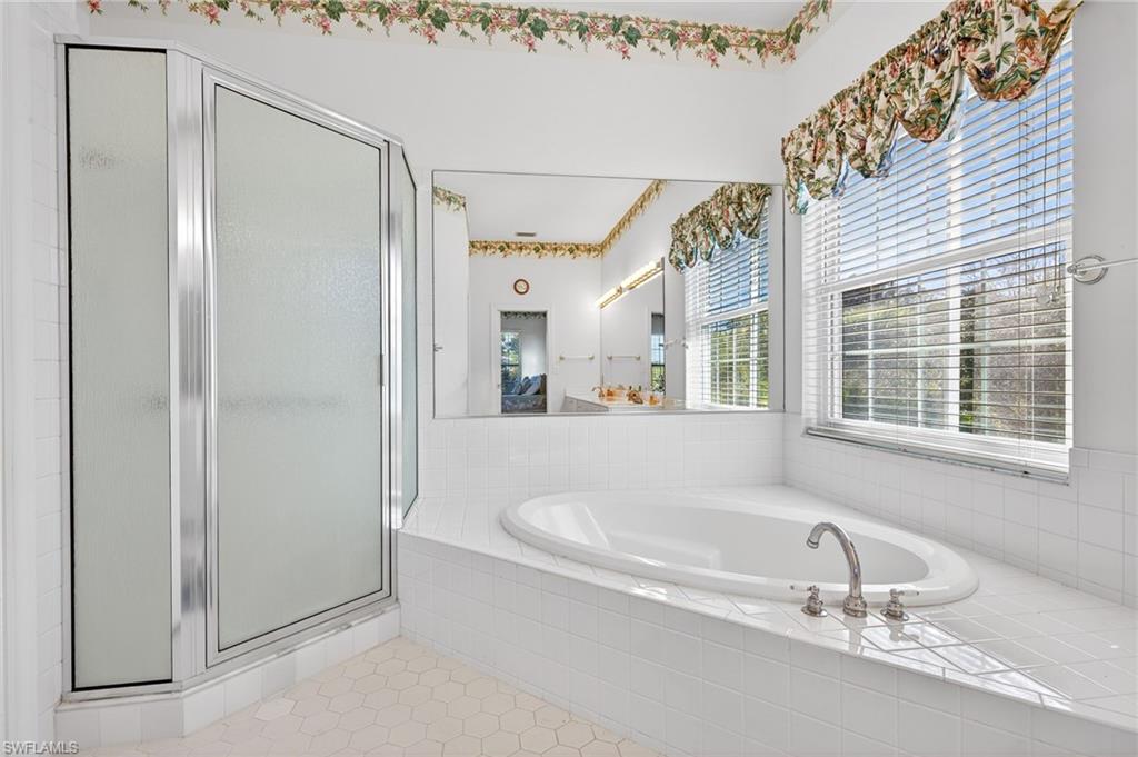 CALOOSA SHORES - Residential