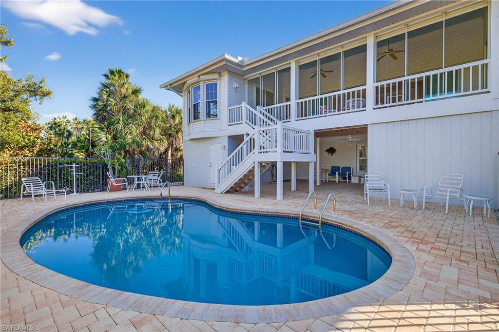 CALOOSA SHORES - Residential