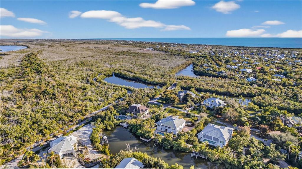 CALOOSA SHORES - Residential