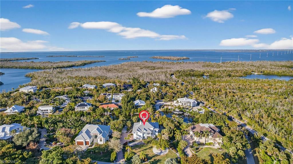 CALOOSA SHORES - Residential