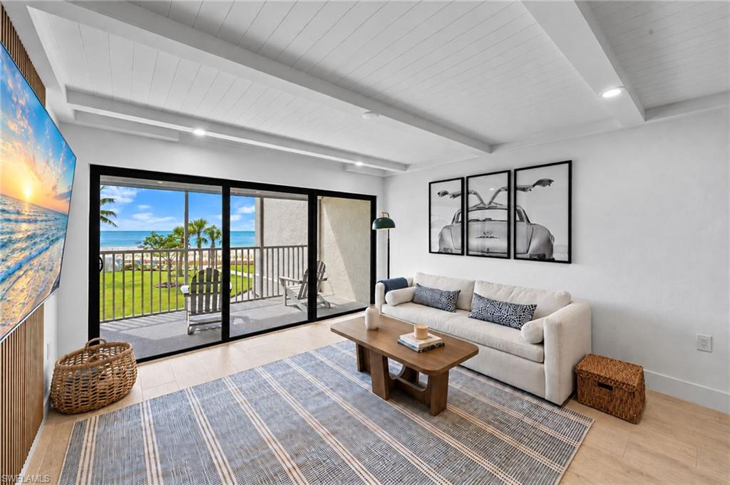 DOLPHIN WAY - Residential