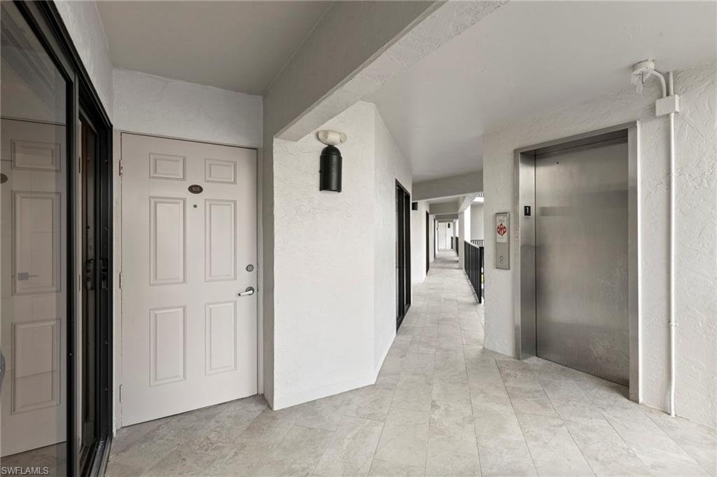 DOLPHIN WAY - Residential