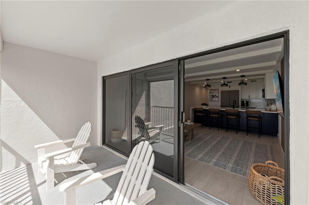 DOLPHIN WAY - Residential