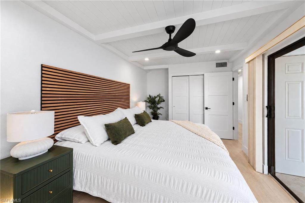 DOLPHIN WAY - Residential