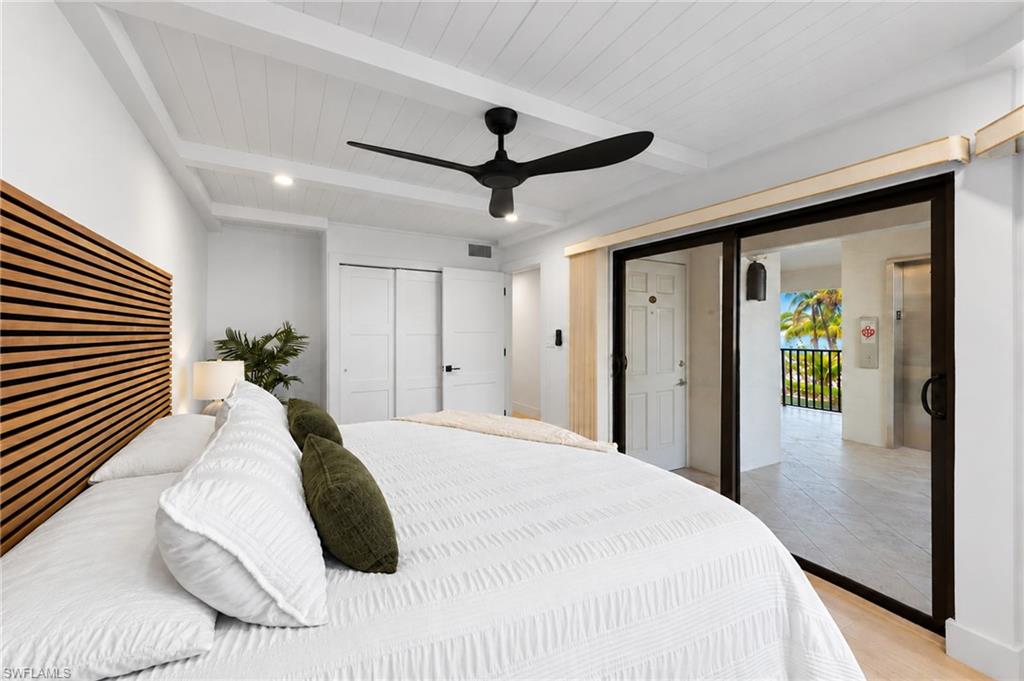 DOLPHIN WAY - Residential