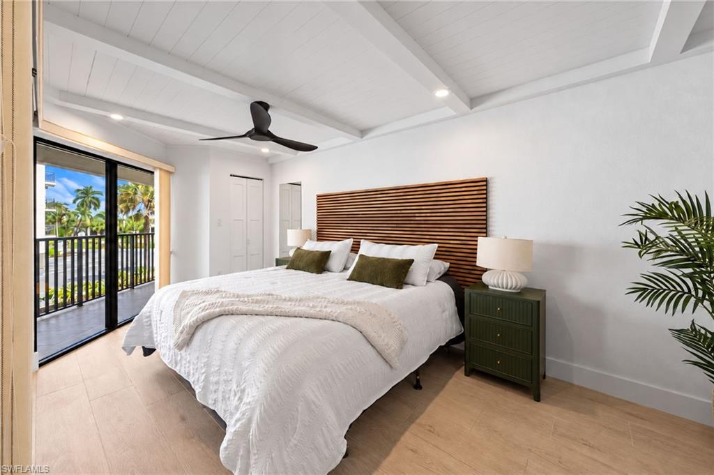 DOLPHIN WAY - Residential