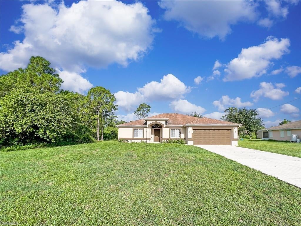 LEHIGH ACRES - Residential