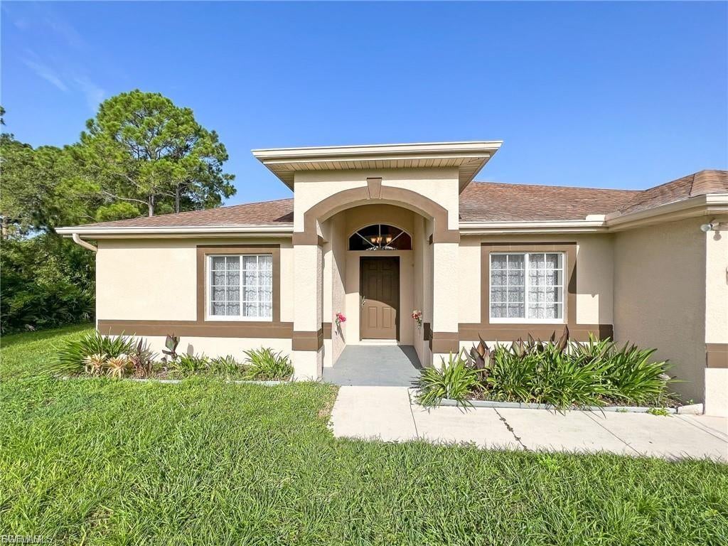 LEHIGH ACRES - Residential