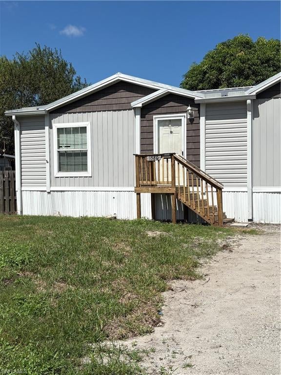 Enjoy lakeside living in this charming and spacious 3-bedroom, 2-bathroom mobile home! With a beautiful lake view in the backyard, this property offers the perfect setting to relax, unwind, and enjoy water activities right from your own backyard.

The home features a spacious kitchen, a generously sized primary bedroom, and two additional bedrooms, providing plenty of room for family and guests. Outside, you'll find ample front parking and a welcoming patio area, perfect for entertaining, hosting gatherings, or simply enjoying the peaceful surroundings. Property id: 1 34 43 14 020 0000-011.0