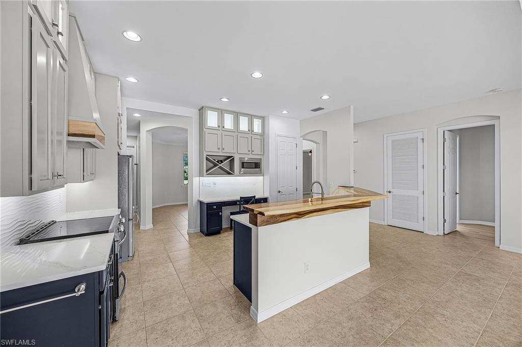 SANDOVAL - Residential